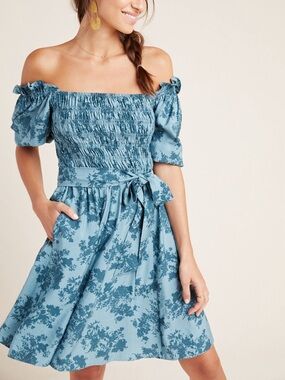 ANTHROPOLOGIE Gal Meets Glam Shiloh Off-The-Shoulder Mini Dress Size 4